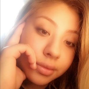 Meet your Posher, Yuriko